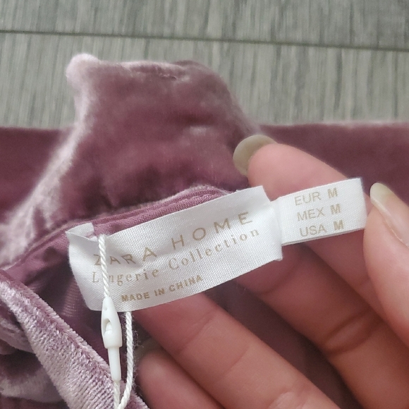 Velvet Burgundy Pants - Picture 4 of 4